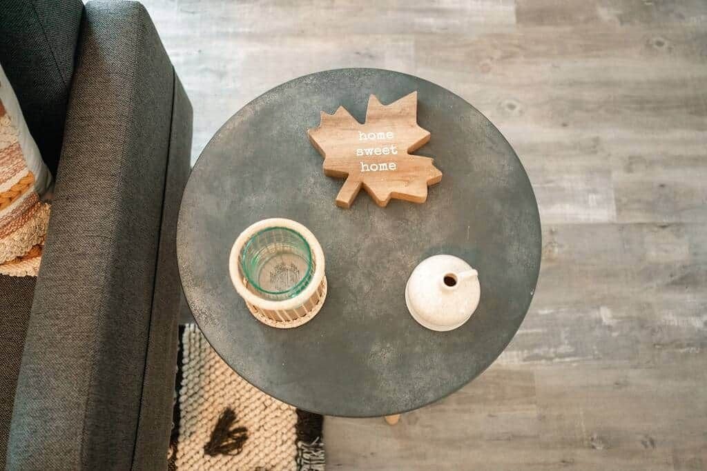 3803b8c0-61ff-40a7-8355-ba738f86f53d-1000h