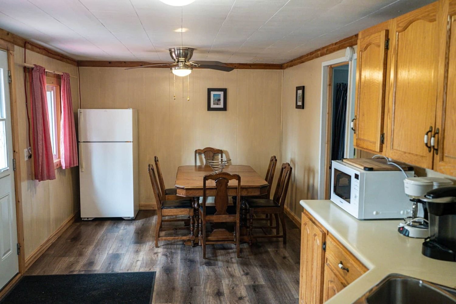 b64ae027-86ce-4cce-bd93-b9c5c937e126-1000h